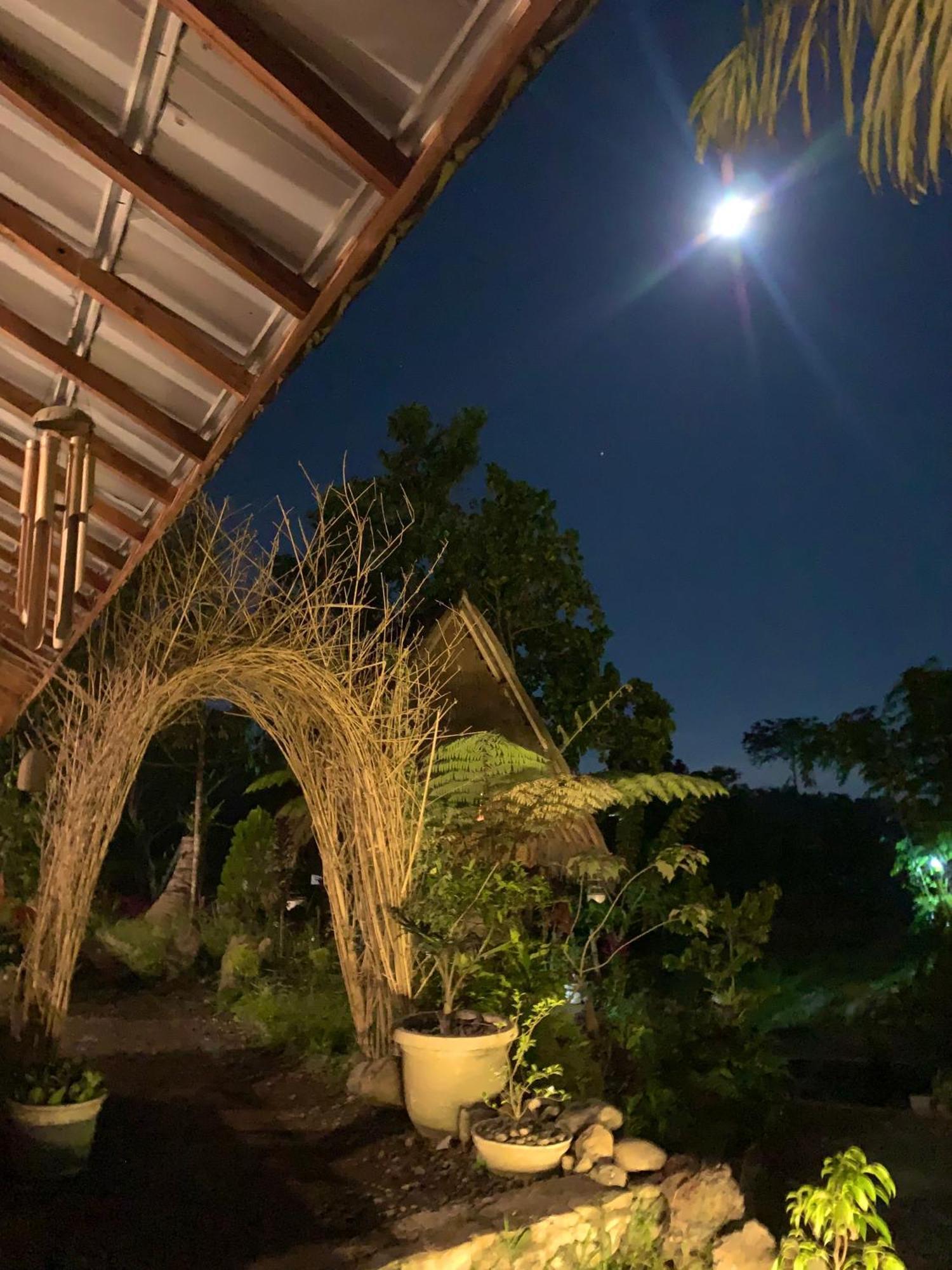 The Alam Tetebatu Bungalow & Restaurant エクステリア 写真